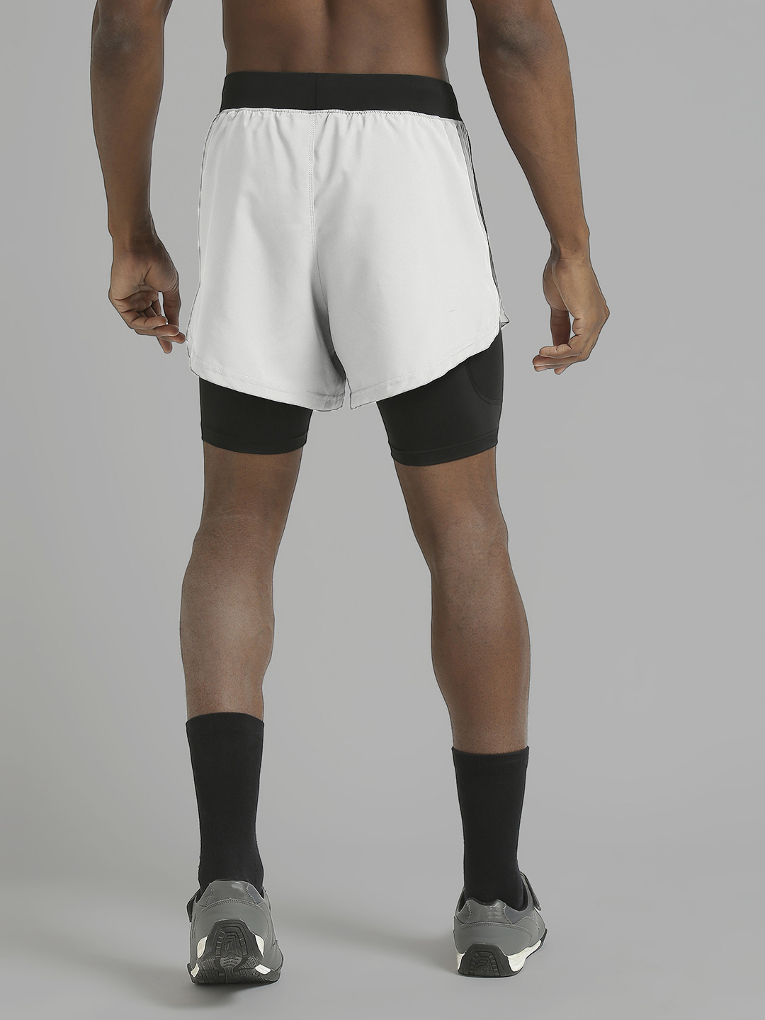Hardik Pandya Men 2-in-1 Compression Athletic Lightweight Activewear Grey and Black Short for Workout, Gym, Running, Yog (4)