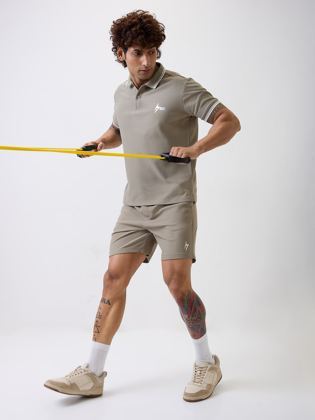 Hardik Pandya Men Playmaker Relaxed Fit Shorts in Treron Green, Stretchable and Textured with Heavy Gauge Premium Fabric (6)