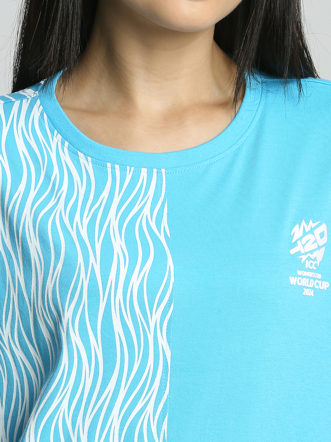 India ICC Women's T20 WC-24 White and Blue Colourblocked Oversized Cotton T-Shirt (6)