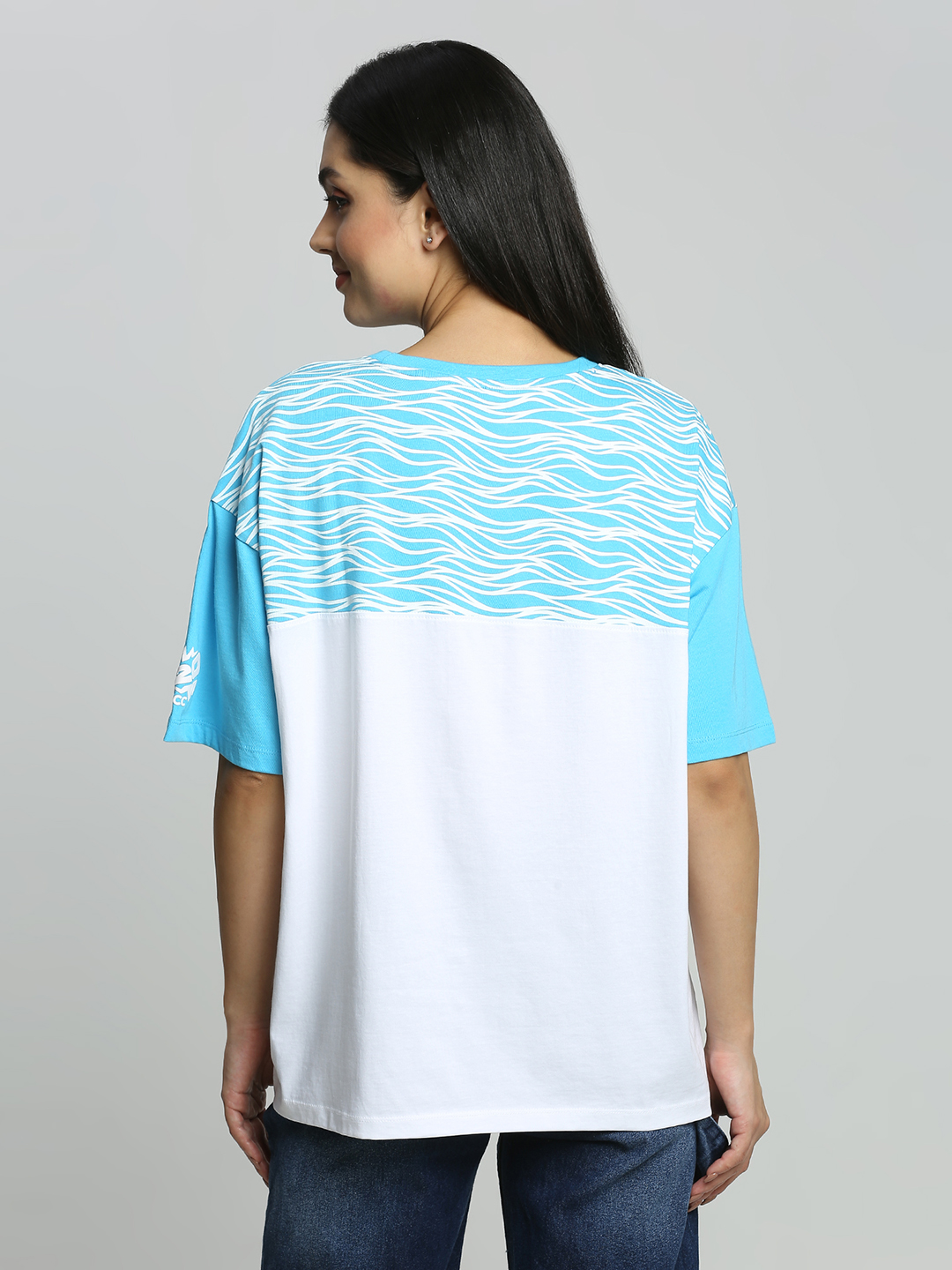 India ICC Women's T20 WC-24 White and Blue Colourblocked Oversized Cotton T-Shirt (4)