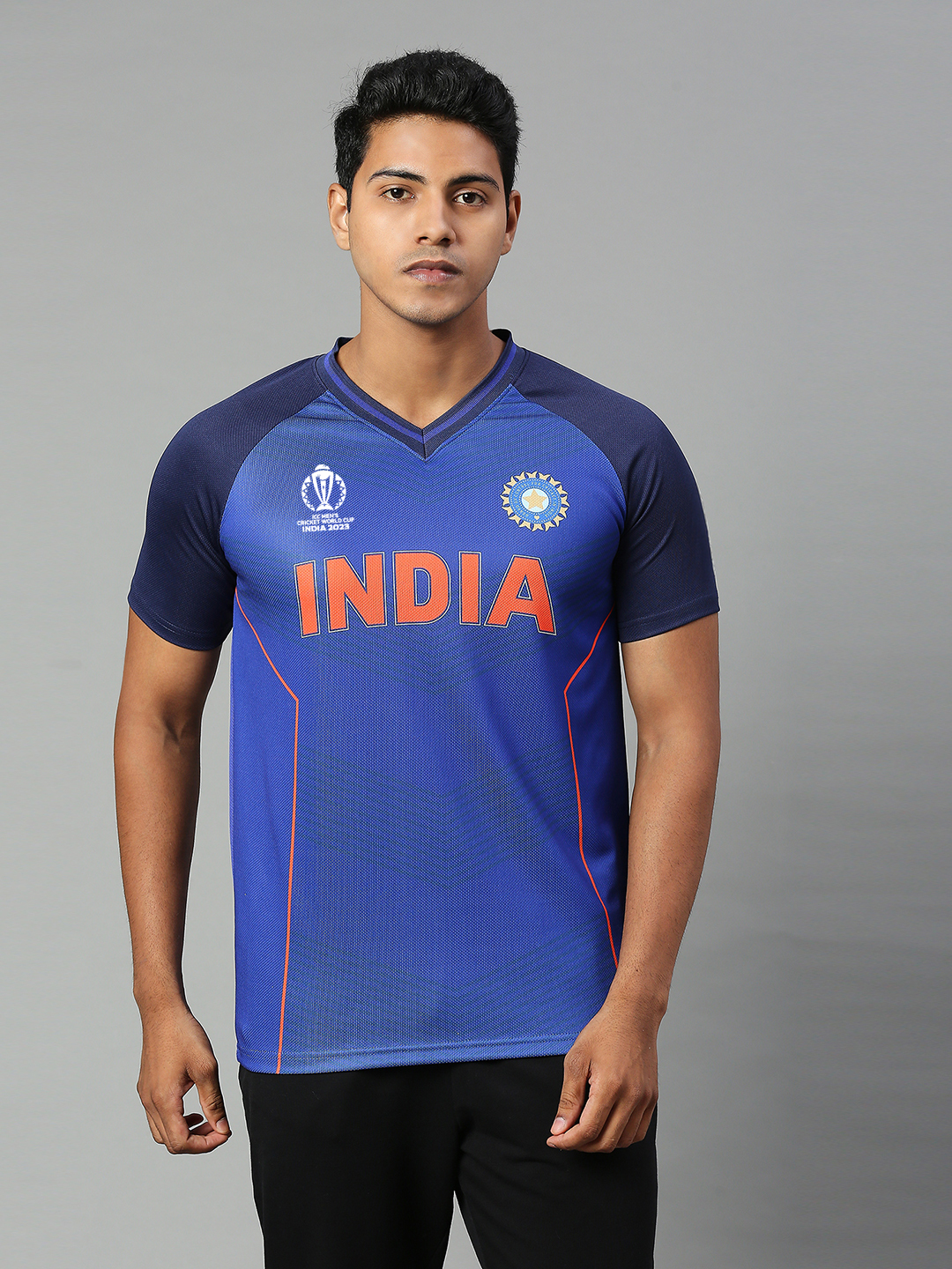 India Official ICC CWC-23 Men Royal Blue Colourblocked V-Neck T-Shirt (1)