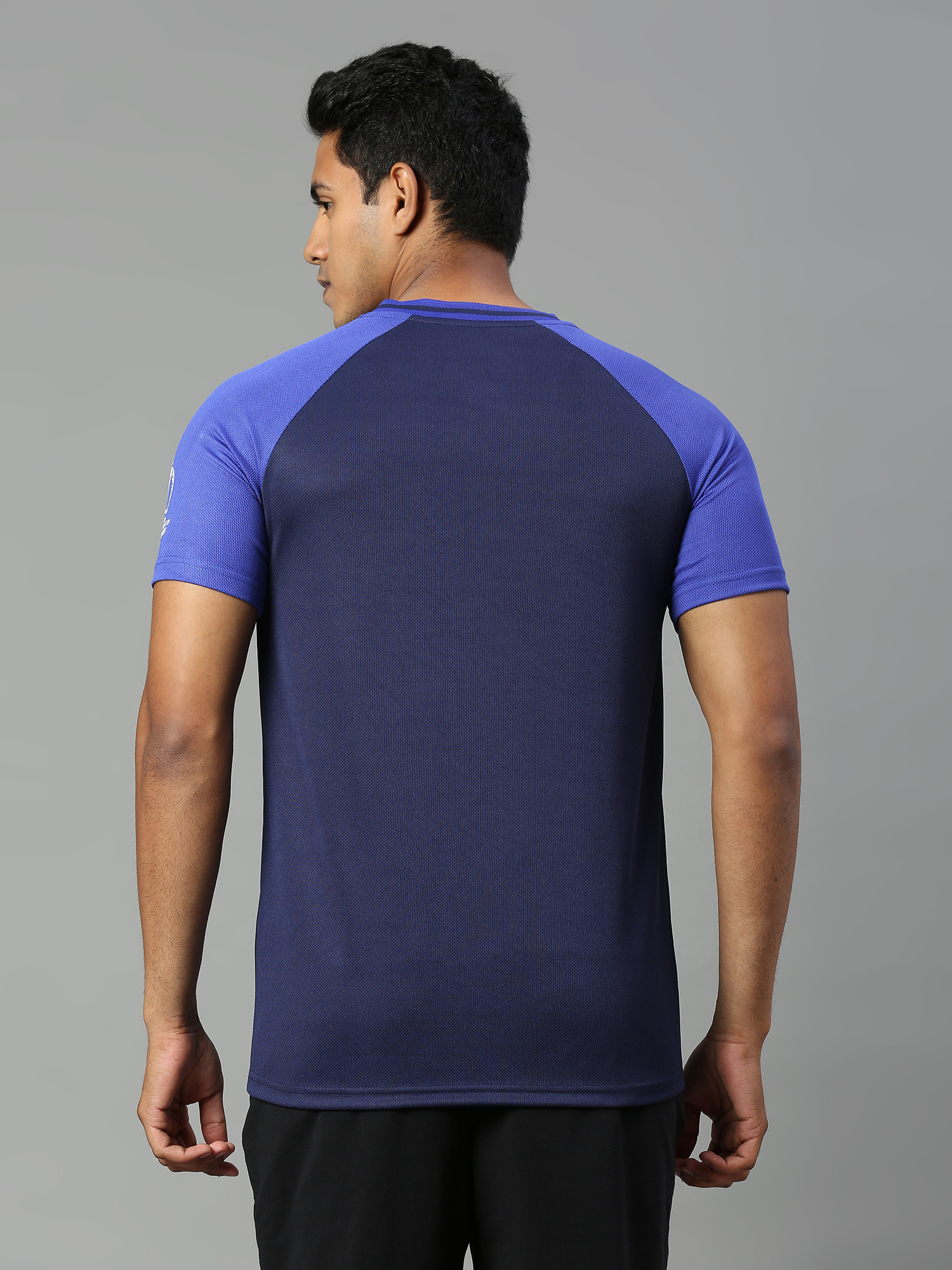 India Official ICC CWC-23 Men Navy Blue Printed V-Neck T-Shirts (2)