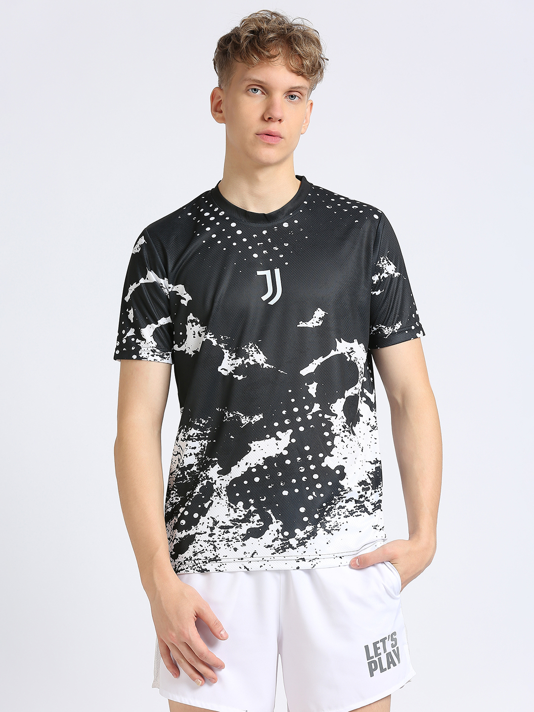 Men Black and White AOP Round Neck Cotton T-shirt