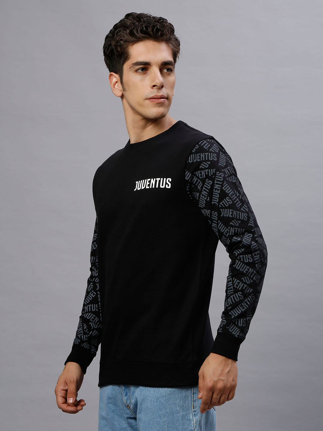 Juventus F.C. Men Black Typography Printed Full Sleeves Round Neck PolyCotton Sweatshirt (2)