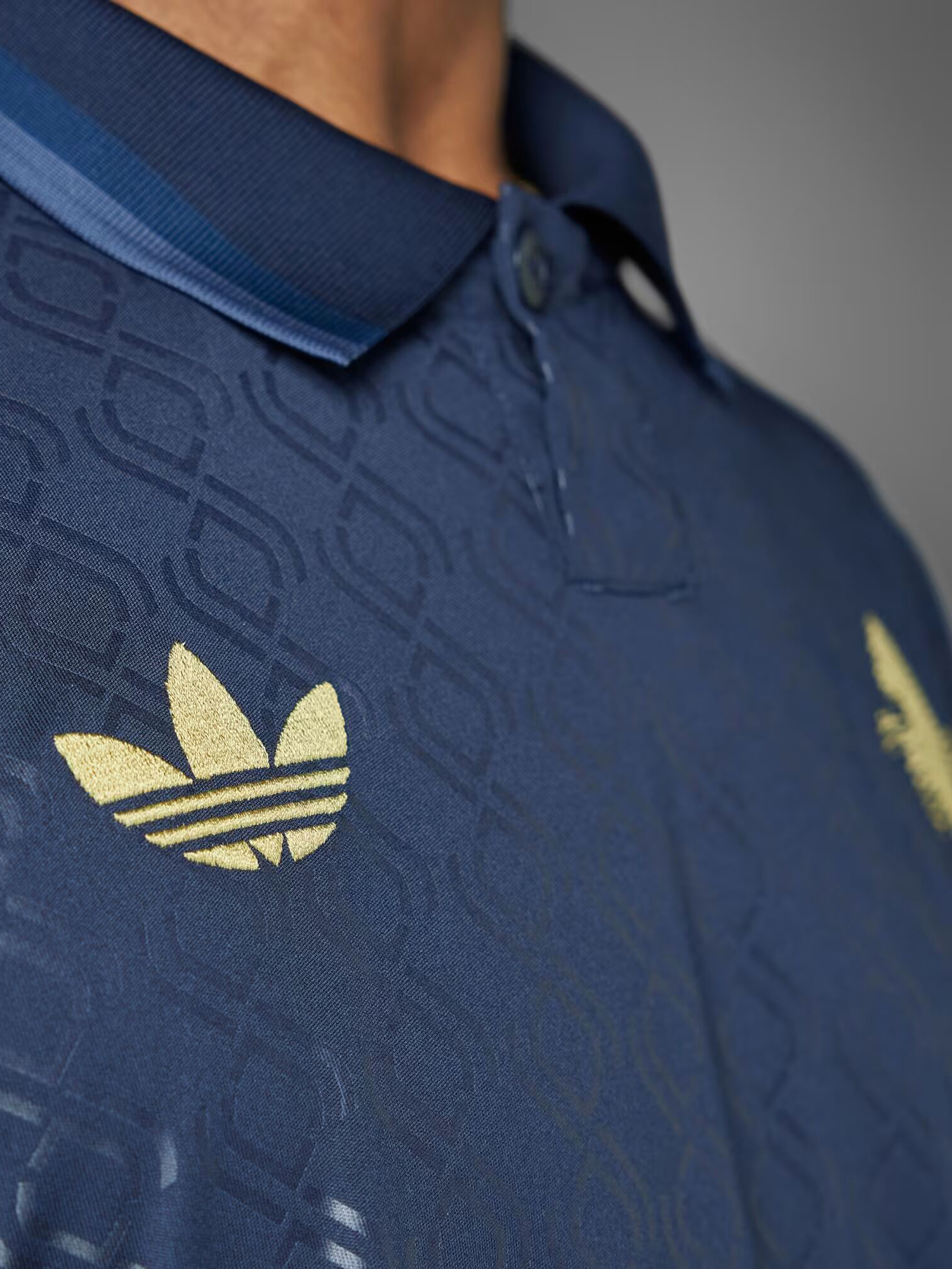 Juventus F.C. Official Third Jersey-24/25 (7)