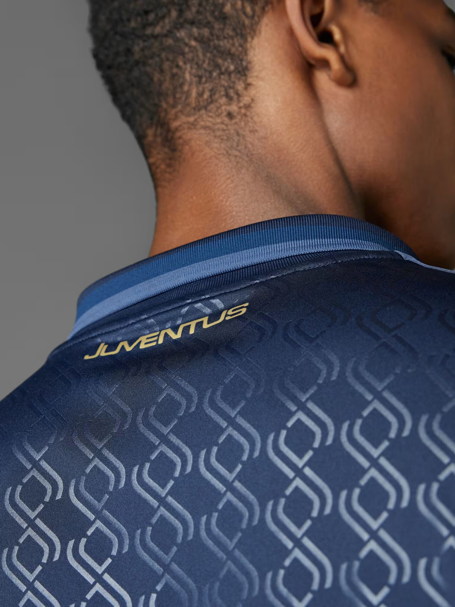 Juventus F.C. Official Third Jersey-24/25 (6)