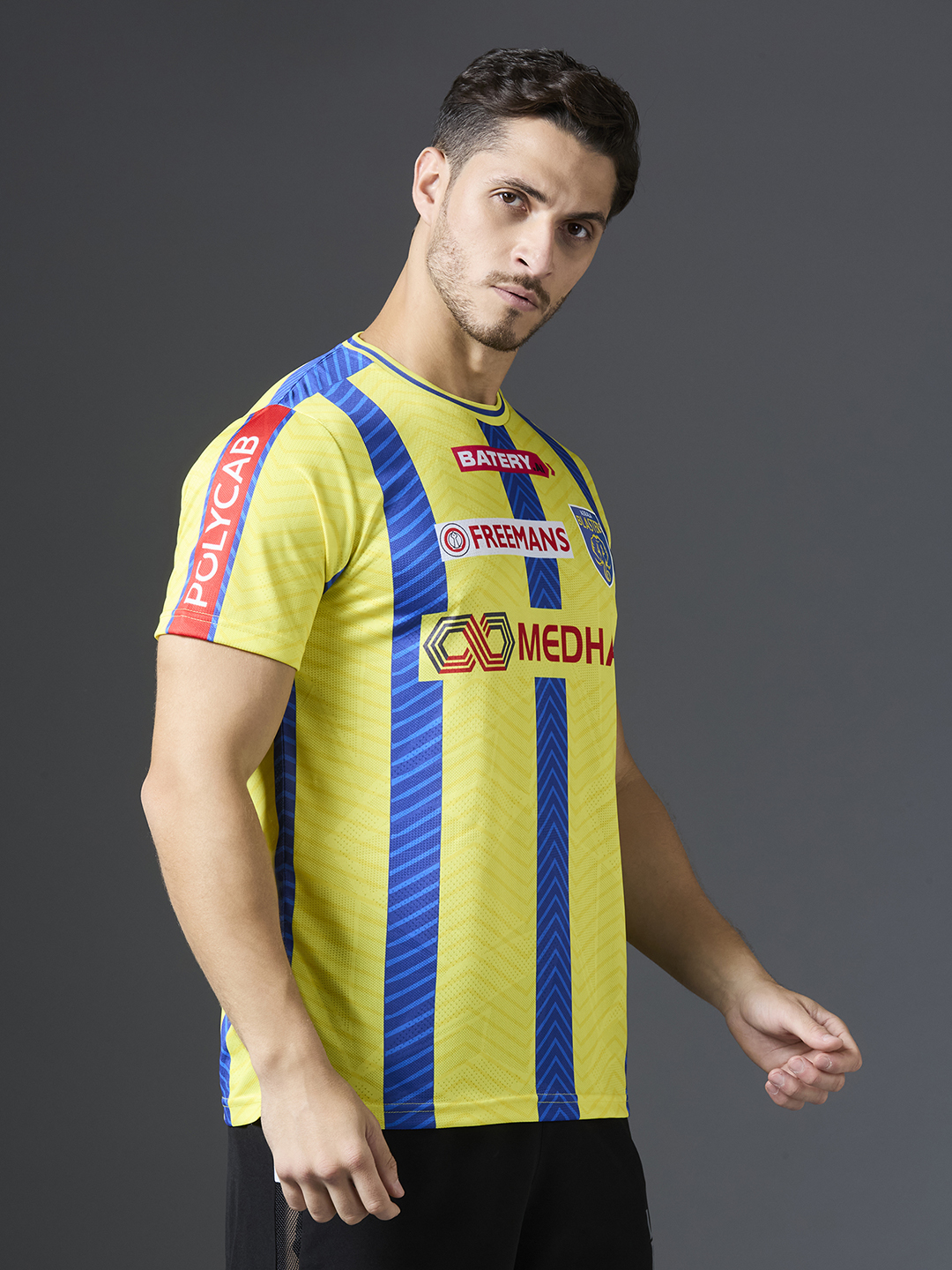 Kerala Blasters FC Official 2024 Home Jacquard Polyester Fan Jersey (3)