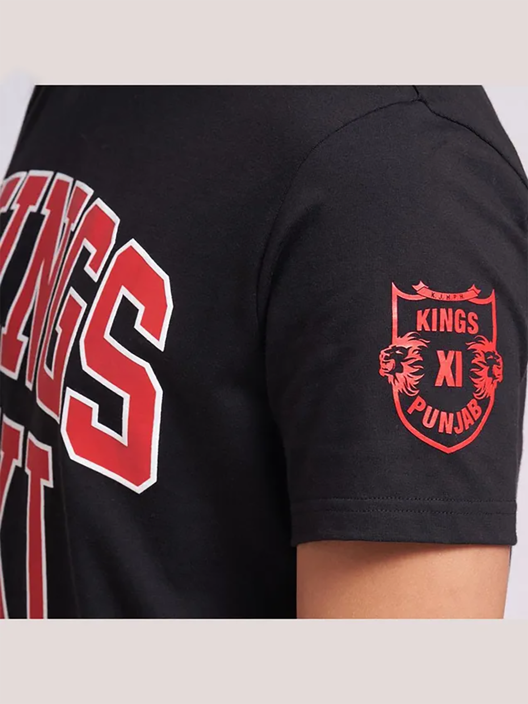 Kings XI Punjab Men Black Typography Printed Half Sleeves Round Neck T-Shirt (3)