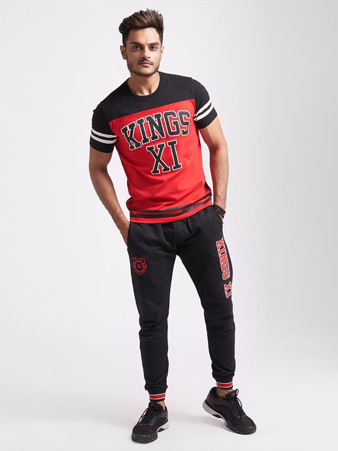 Kings XI Punjab Men Red and Black Typography Printed Half Sleeves Round Neck T-Shirt (2)