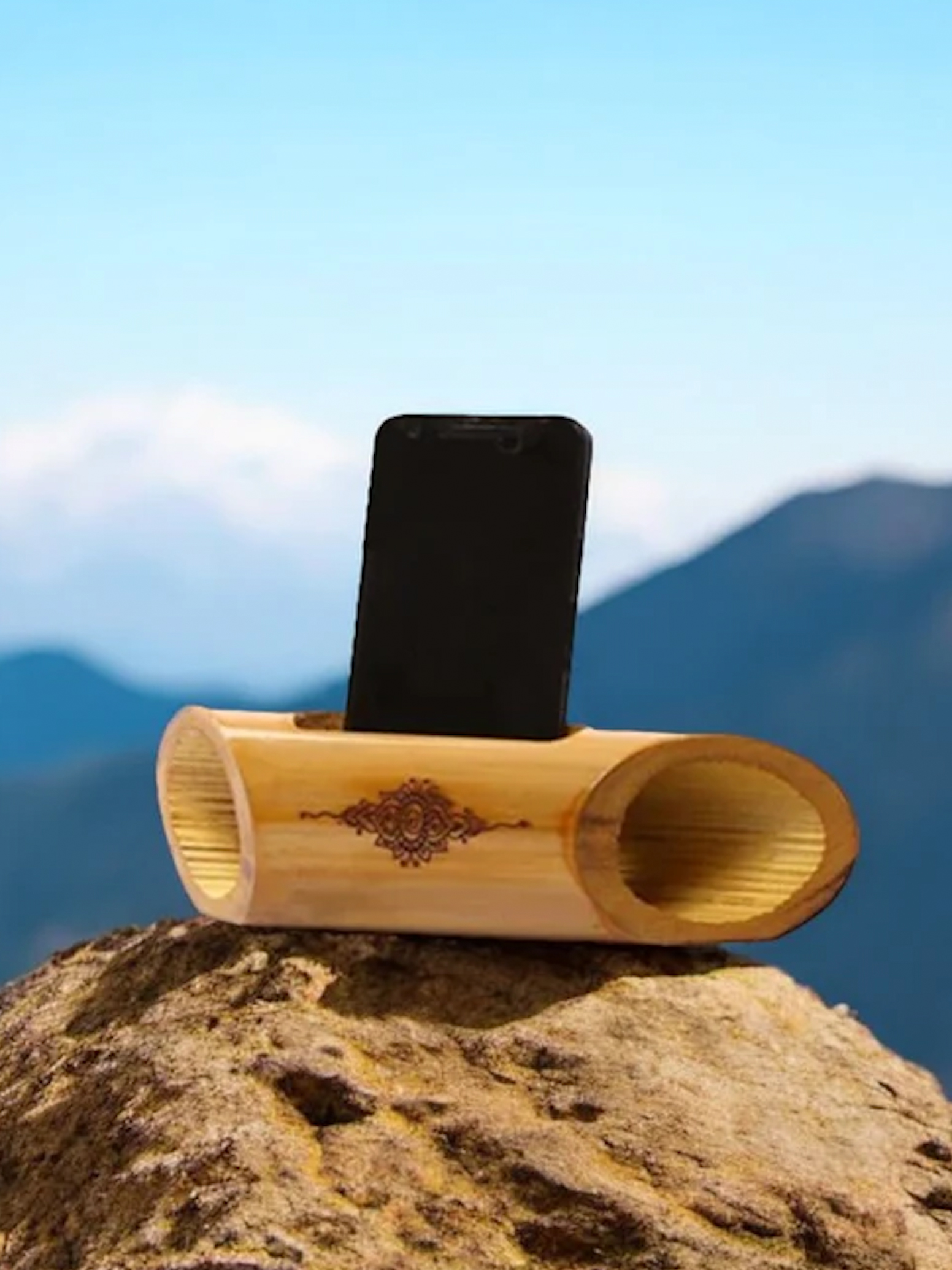 Kolkata Knight Riders Handcrafted Bamboo Classic Mobile Speaker Holder (2)