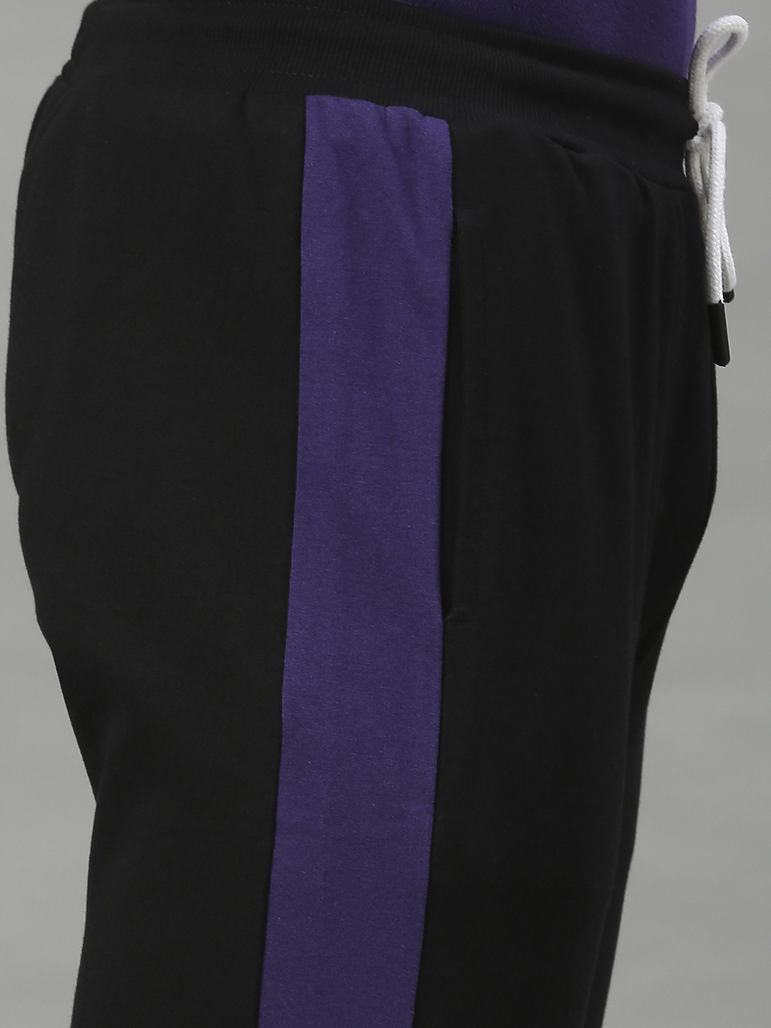 Kolkata Knight Riders Men Black and Purple Colourblocked Mid-Rise Cotton Training Regular Fit Joggers (5)