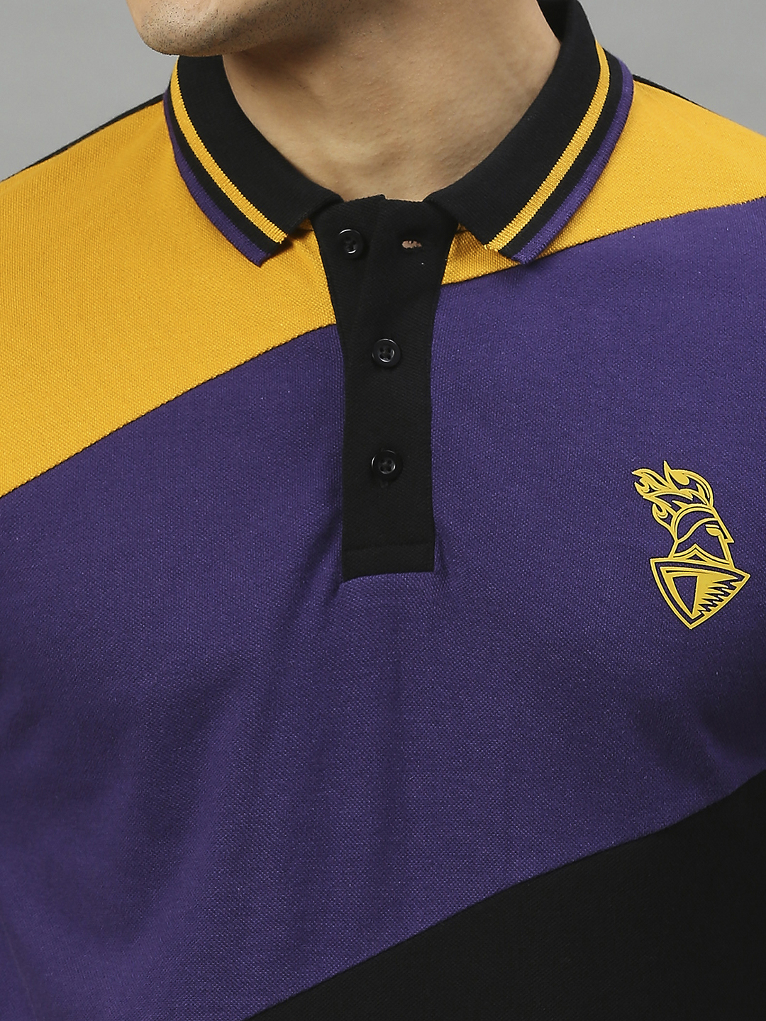 Kolkata Knight Riders Men Black and Yellow Colourblocked Half Sleeves Polo Collar Cotton T-Shirt (5)