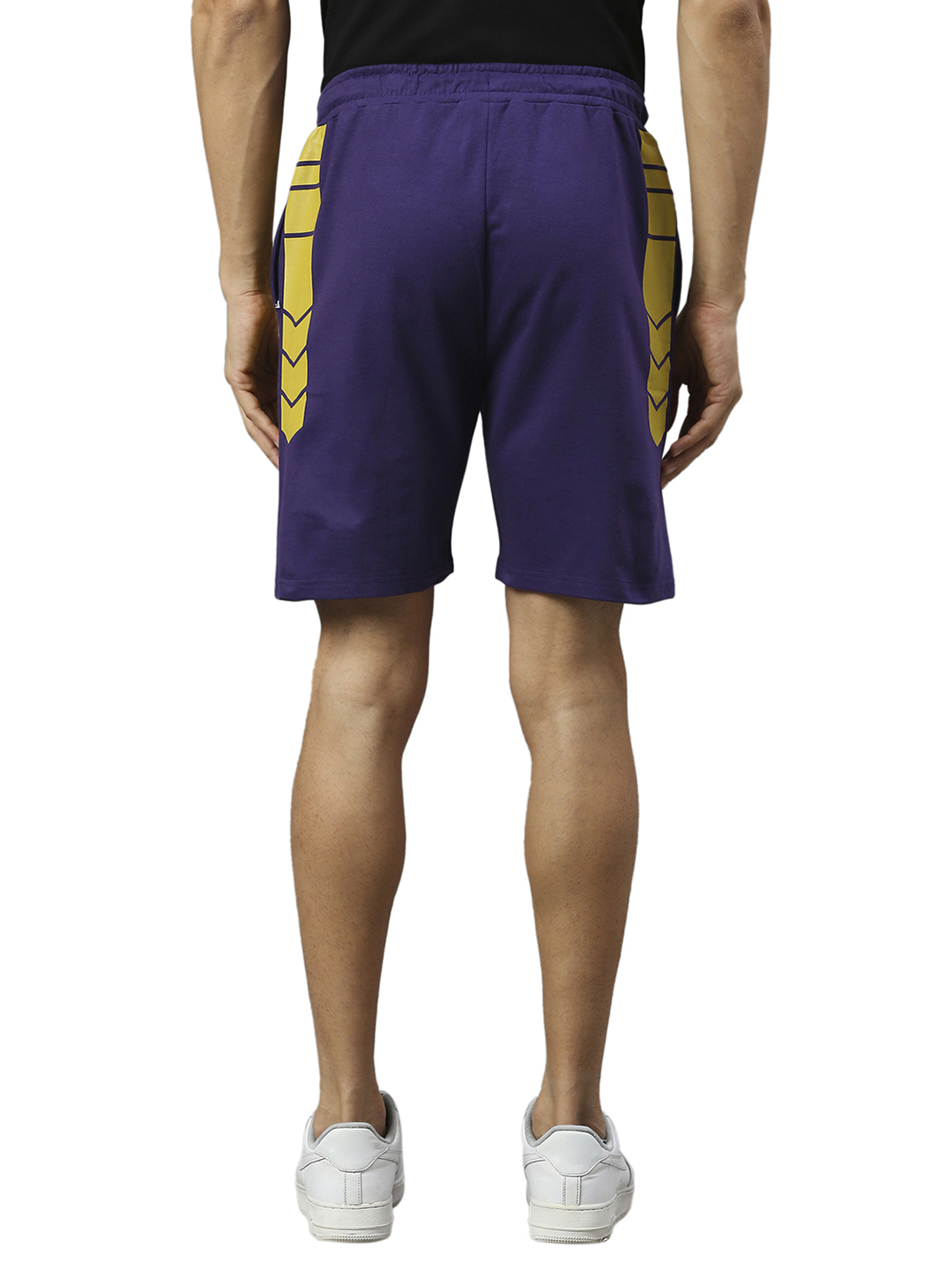 Kolkata Knight Riders Men Black and Yellow Printed Mid-Rise Sports Shorts (2)