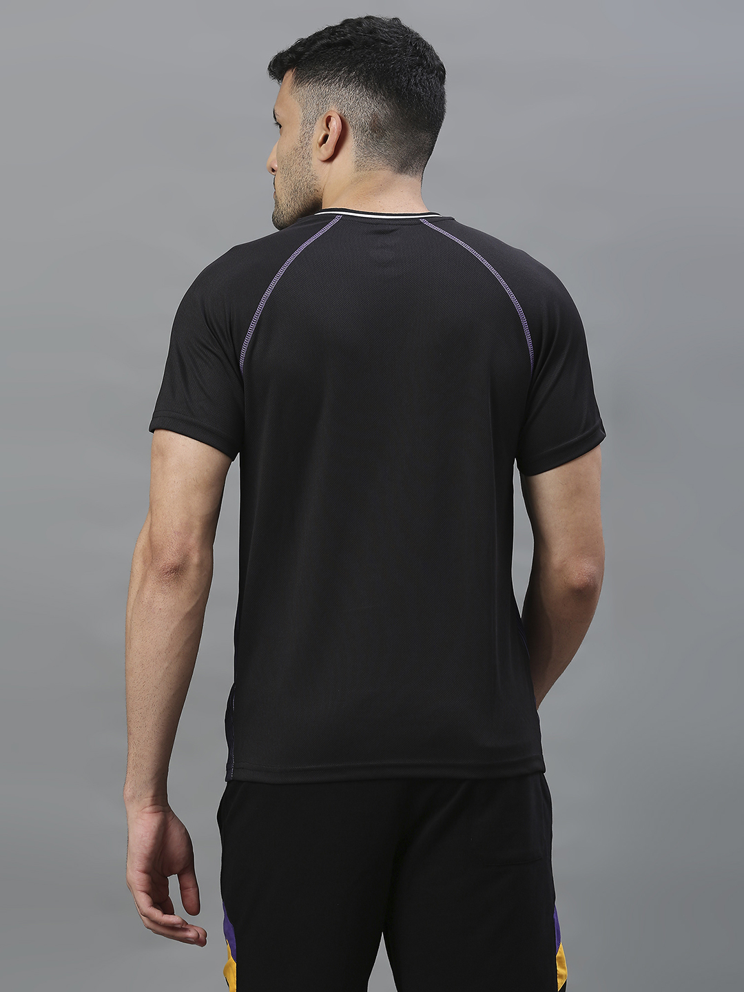 Kolkata Knight Riders Men Black Colourblocked V-Neck T-Shirts (2)