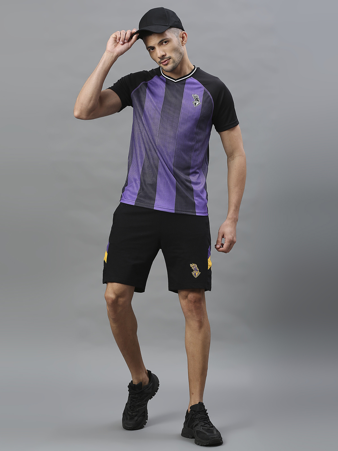 Kolkata Knight Riders Men Black Colourblocked V-Neck T-Shirts (4)