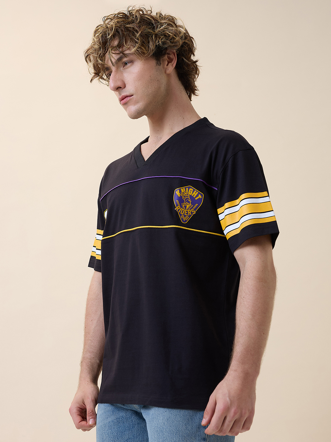 Kolkata Knight Riders Men Black Logo Printed Half Sleeves V-Neck Oversized Cotton T-Shirt (6)