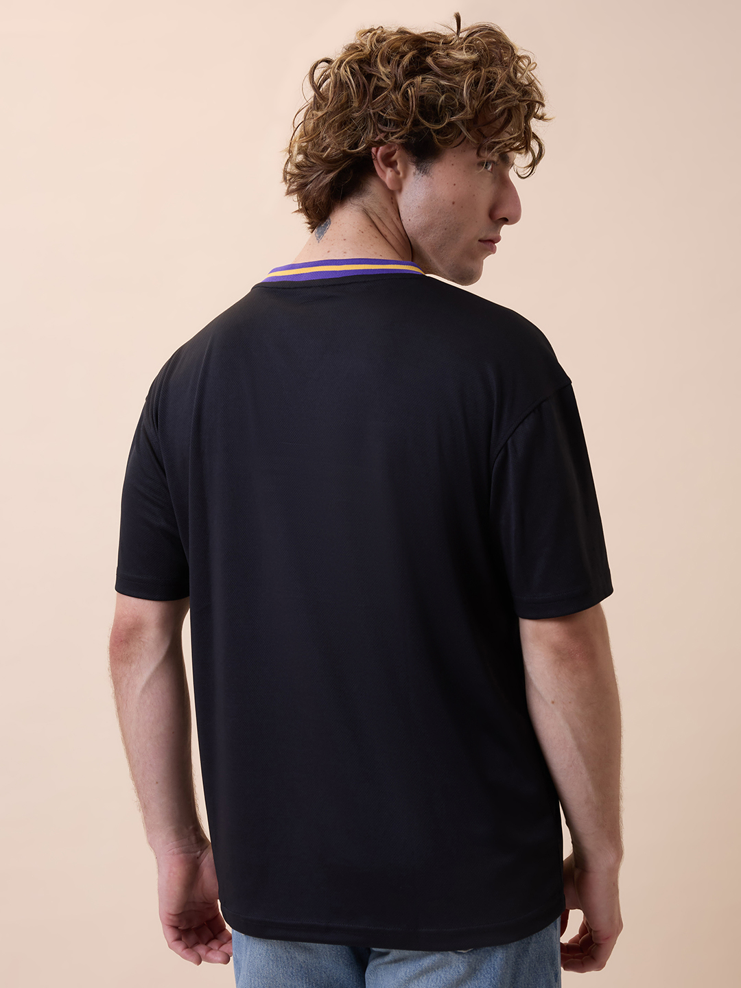 Kolkata Knight Riders Men Black Logo Printed Half Sleeves V-Neck Oversized Cotton T-Shirt (5)