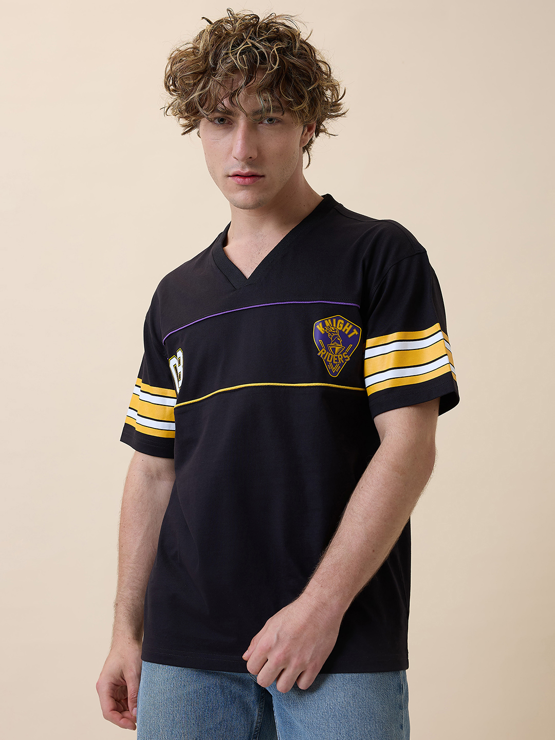Kolkata Knight Riders Men Black Logo Printed Half Sleeves V-Neck Oversized Cotton T-Shirt (4)