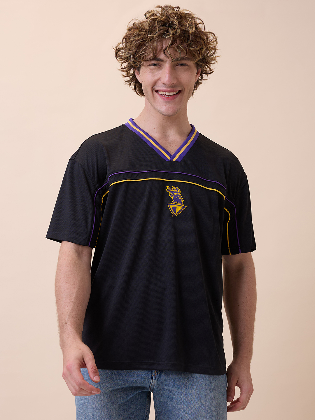 Kolkata Knight Riders Men Black Logo Printed Half Sleeves V-Neck Oversized Cotton T-Shirt (6)