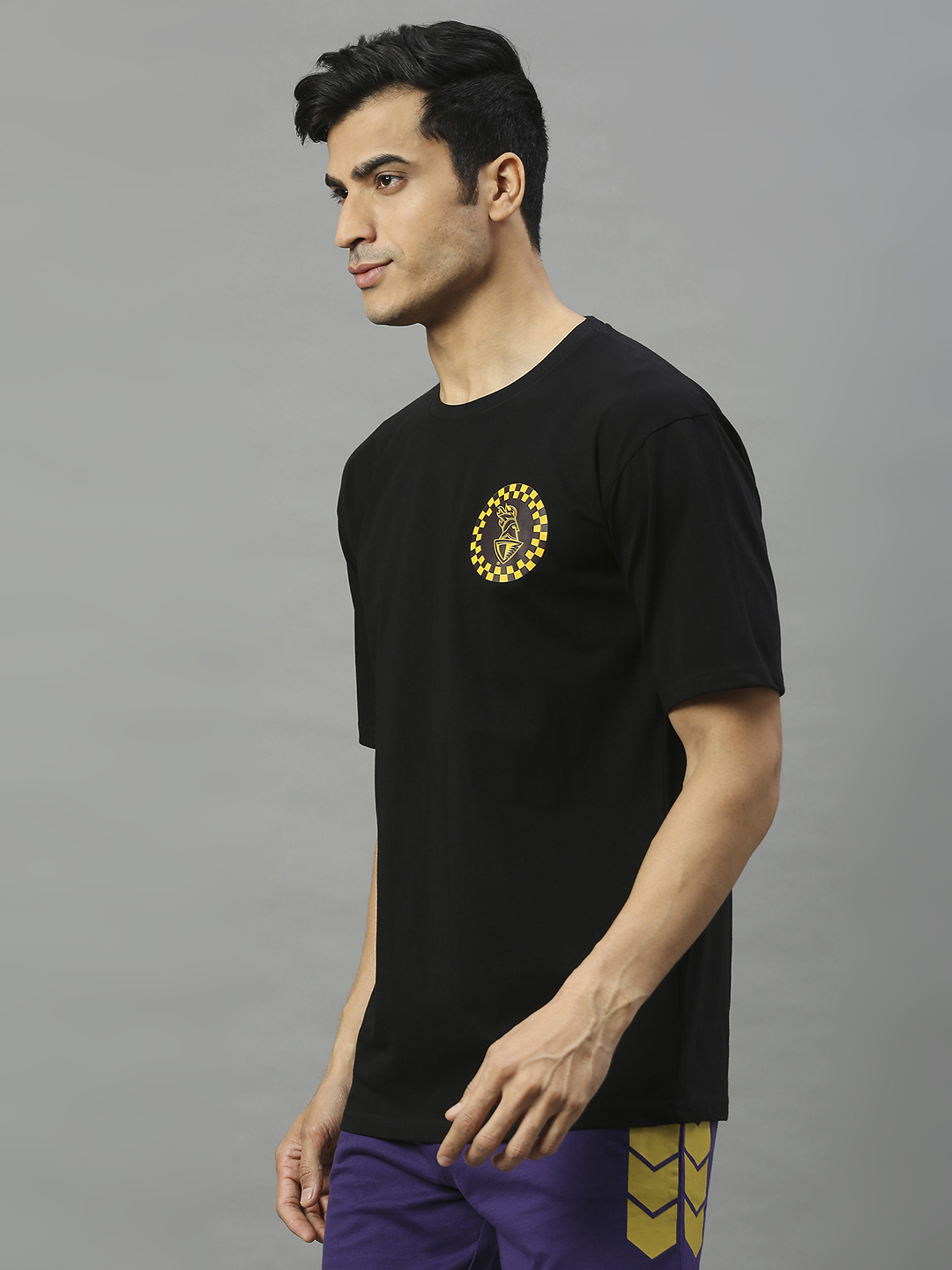 Kolkata Knight Riders Men Black Printed Half Sleeves Round Neck Regular Cotton T-Shirt (3)