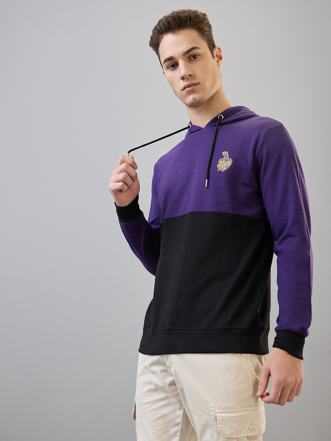 Kolkata Knight Riders Men Purple and Black Colourblocked Full Sleeves Hooded Sweatshirt (2)