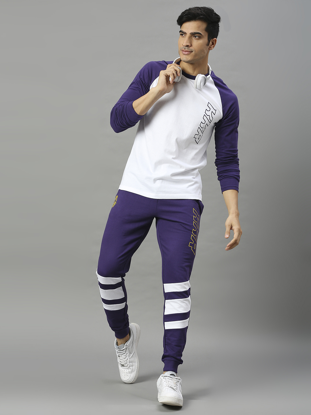 Kolkata Knight Riders Men White and Purple Graphic Printed Full Sleeves Round Neck Cotton T-Shirt (4)