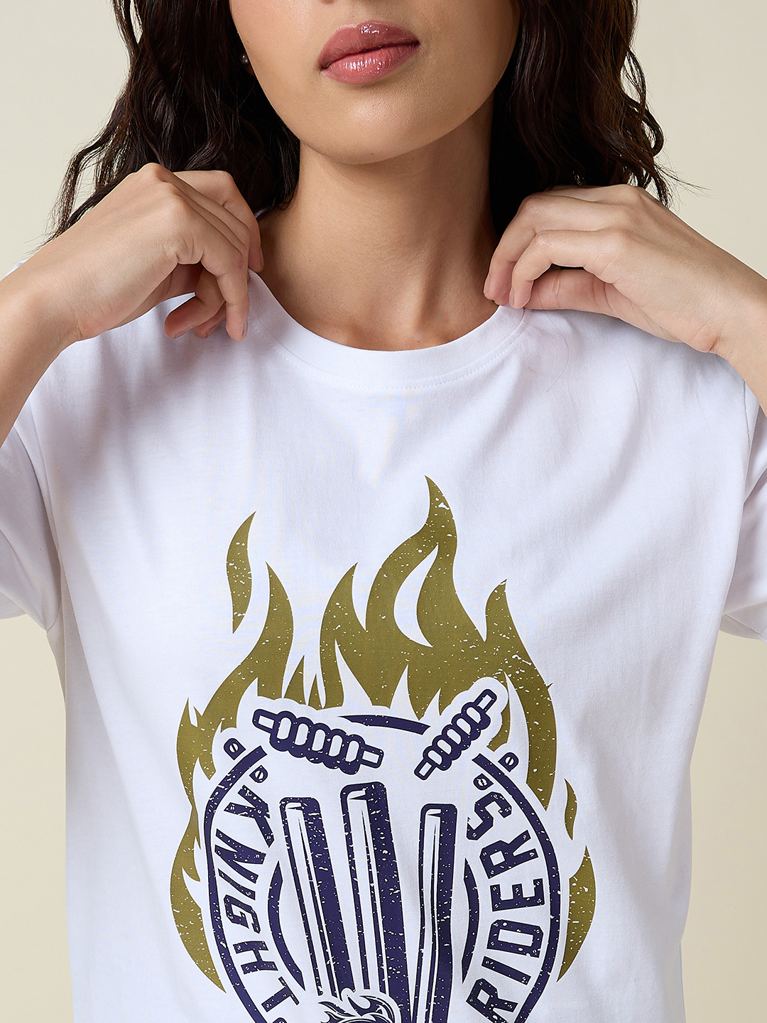 Kolkata Knight Riders Men White Fiery Stumps Graphic Printed Half Sleeves Round Neck Cotton T-Shirt (5)