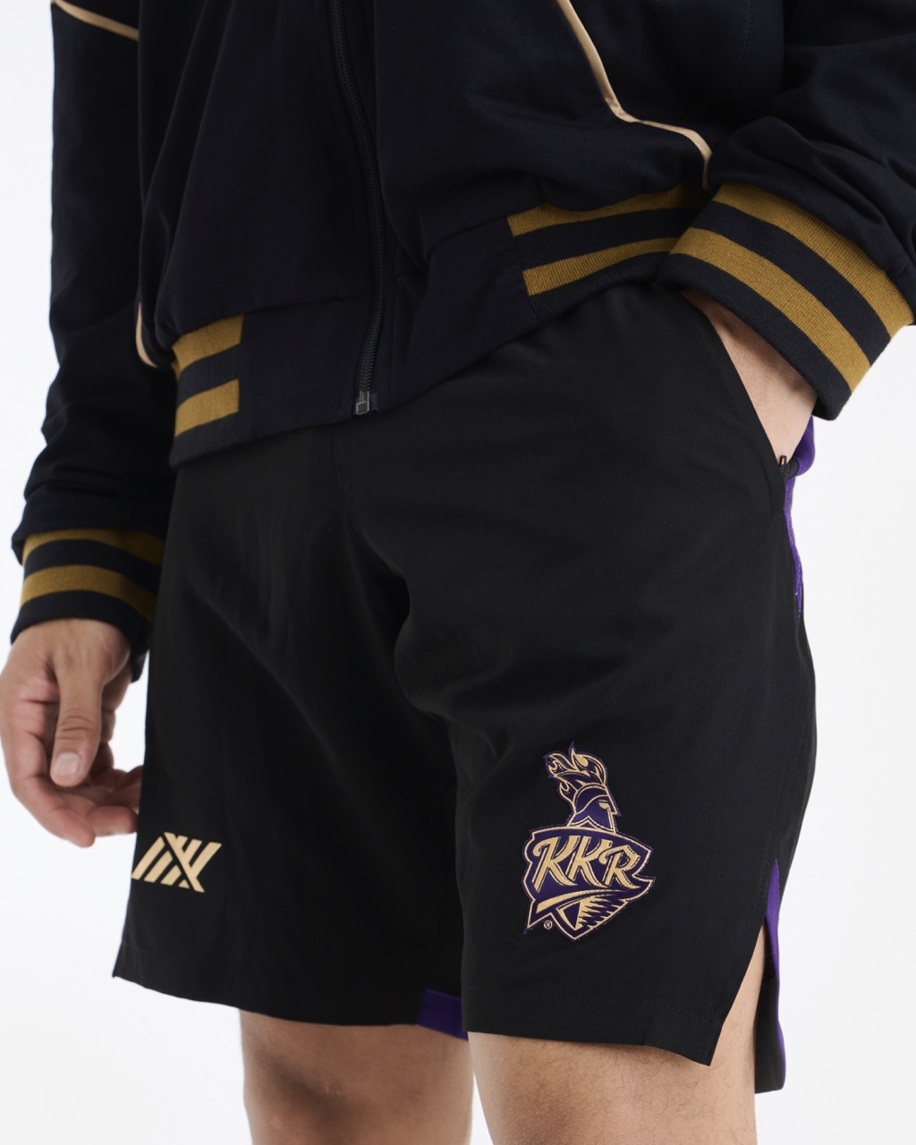 Kolkata Knight Riders Men Black Printed Mid-Rise Travel Shorts (2)