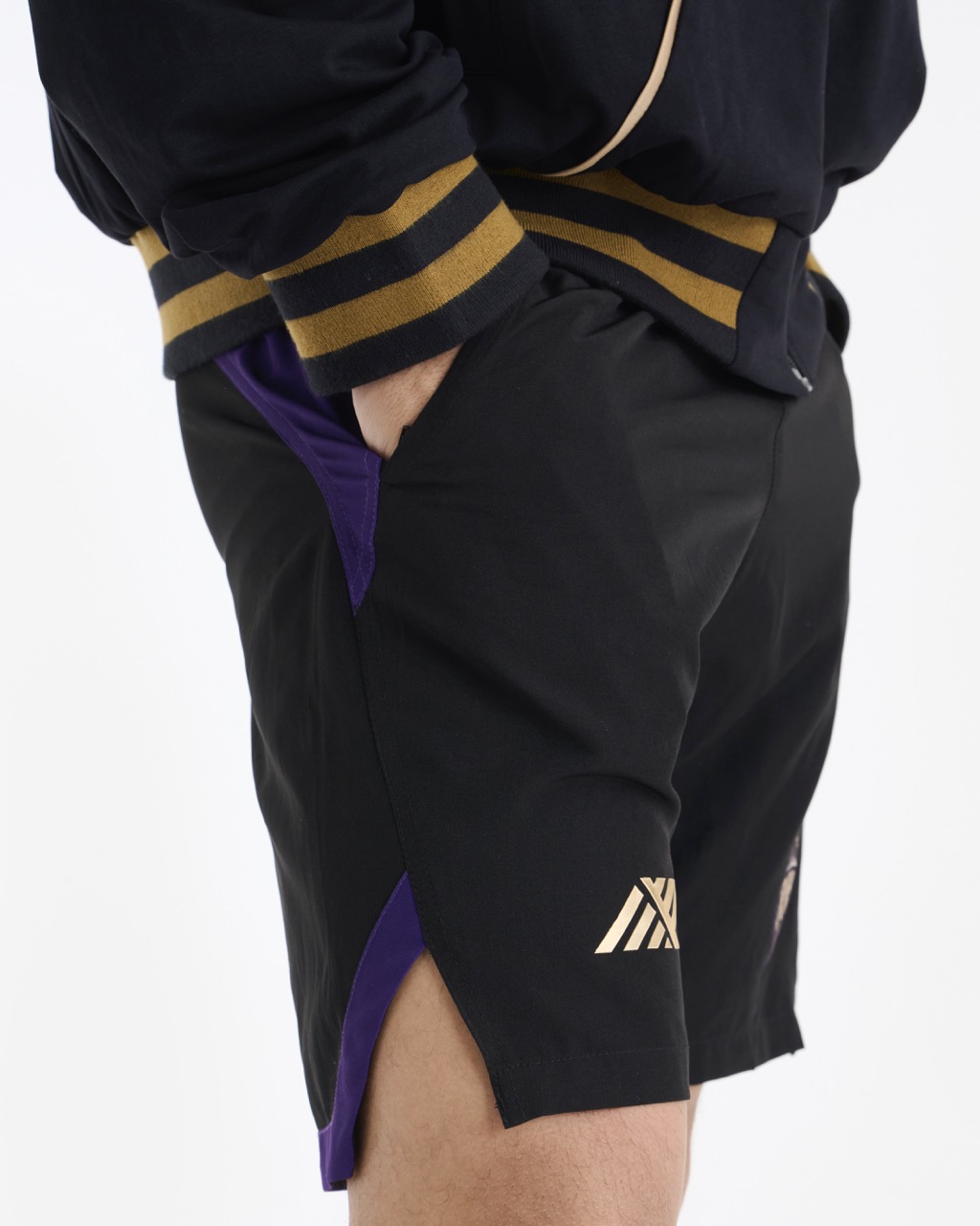 Kolkata Knight Riders Men Black Printed Mid-Rise Travel Shorts (3)