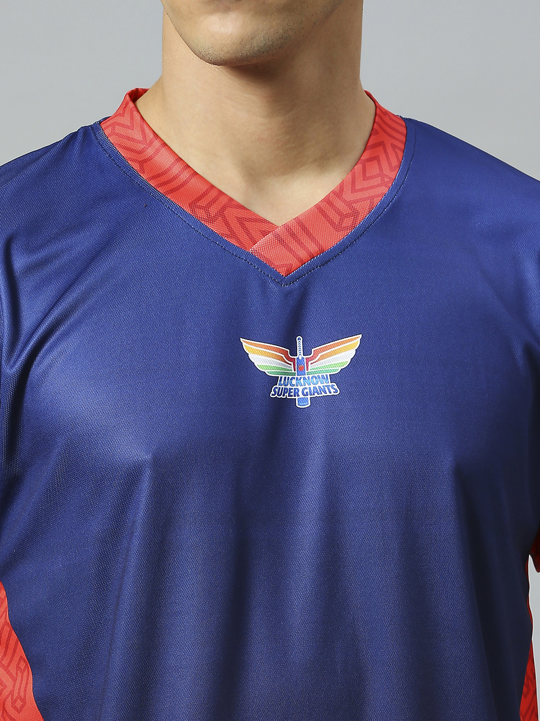 Lucknow Super Giants Men Navy and Red Logo Printed Half Sleeves V-Neck Polyester Lookalike Jersey (5)