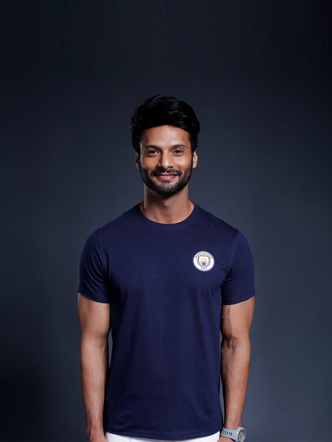 Manchester City F.C. Manchester City FC Men Navy Crest Round Neck T-Shirt (1)