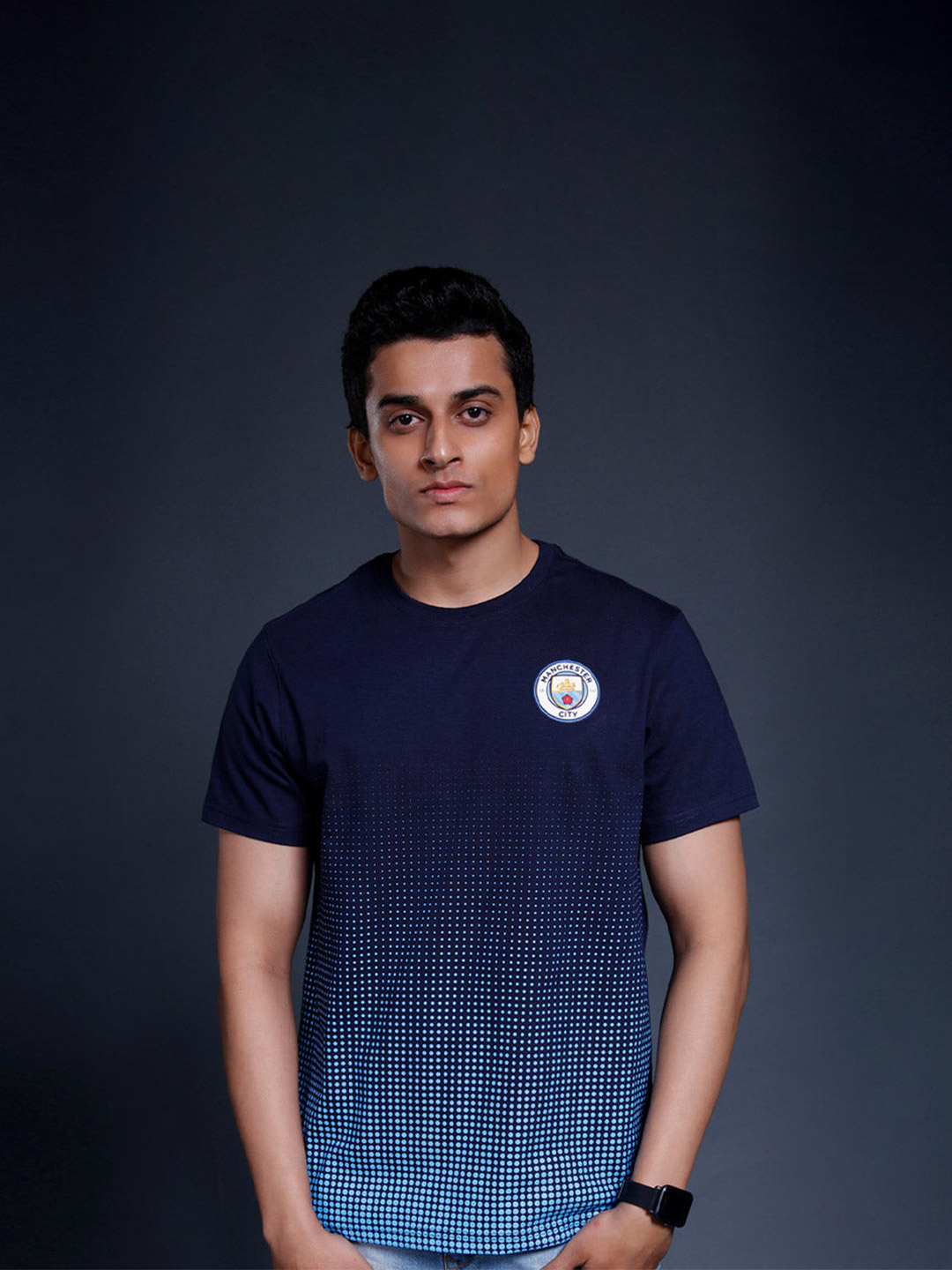 Manchester City F.C. Manchester City FC Men Ombre Printed Navy Crest T-Shirt (1)