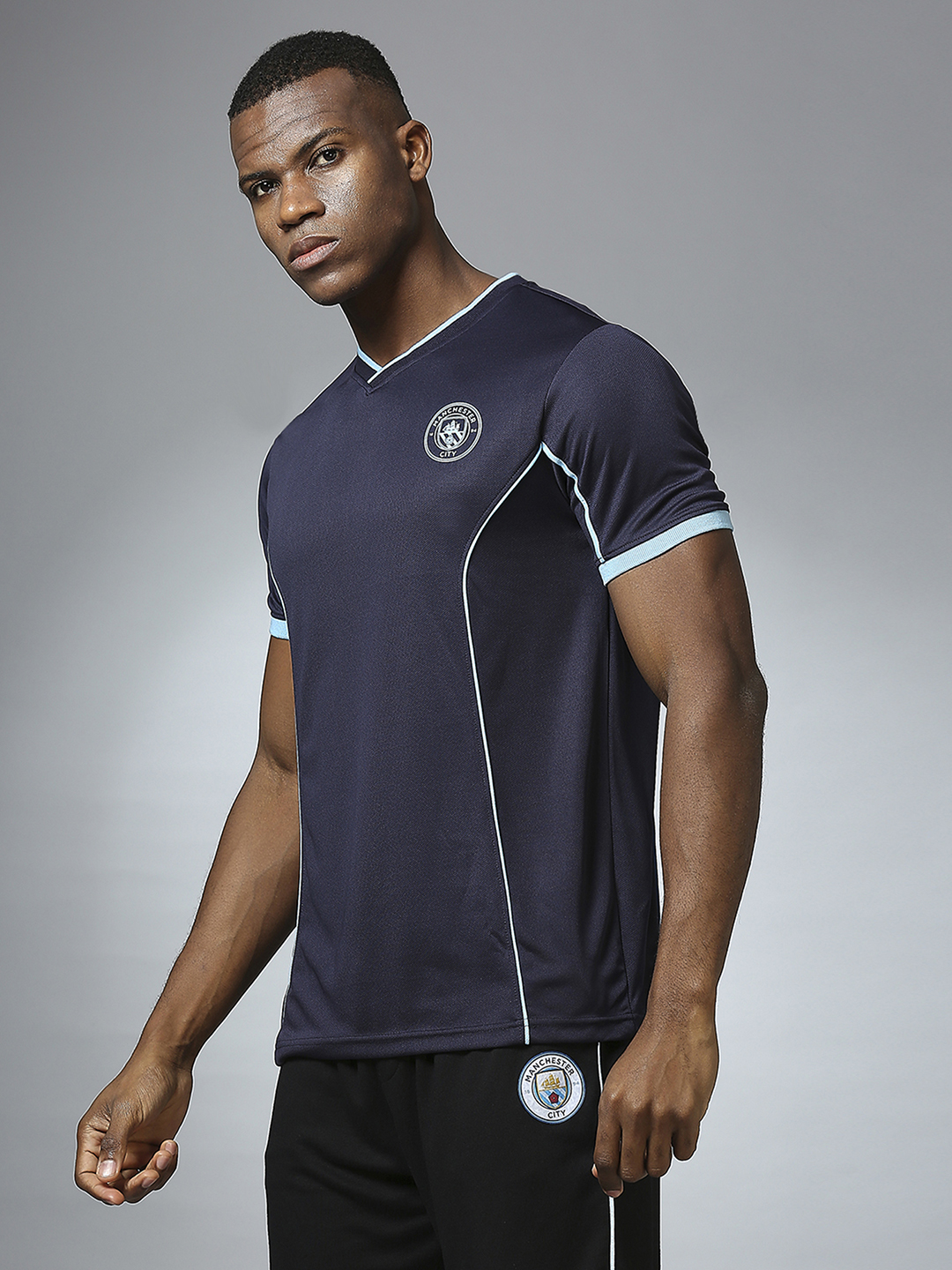 Manchester City F.C. Men Black Half Sleeves V-Neck Sports Core T-Shirts (2)
