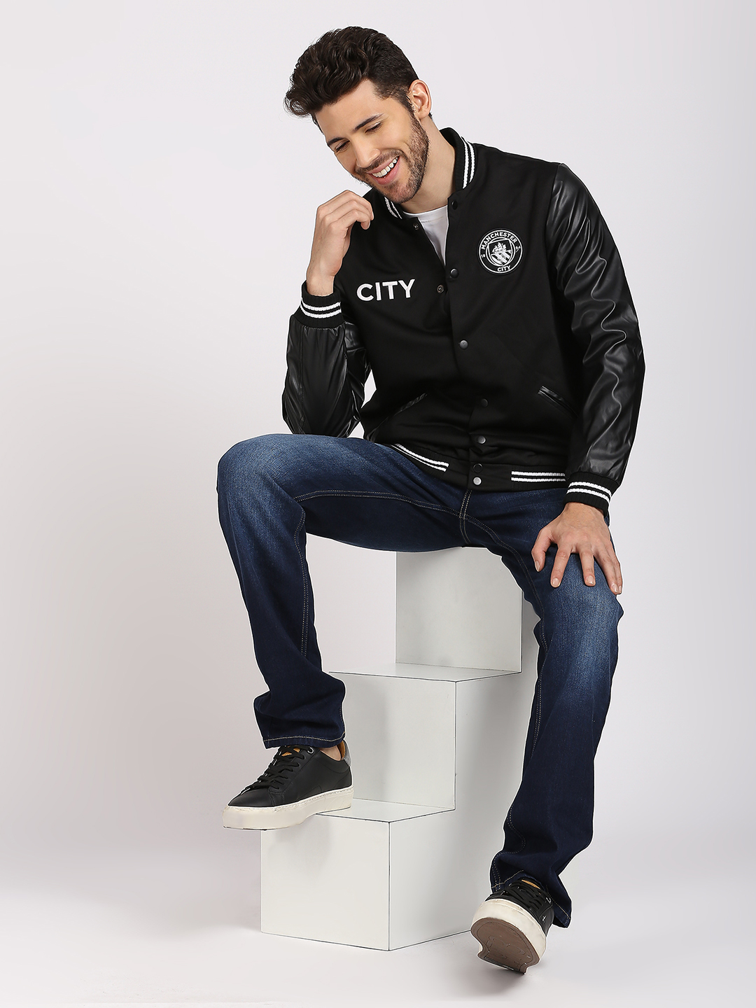 Manchester City F.C. Men Black Logo Printed Full Sleeves Stand Collar Outdoor Varsity Polyester Jacket (7)