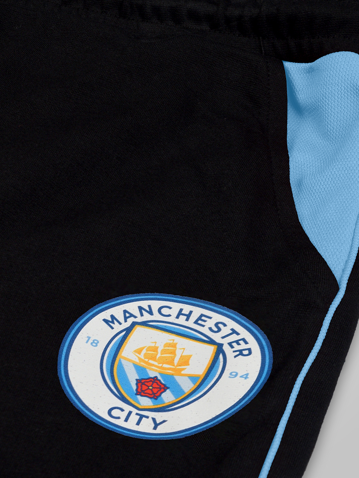 Manchester City F.C. Men Black Logo Printed Mid-Rise Polyester Active Sports Shorts (7)