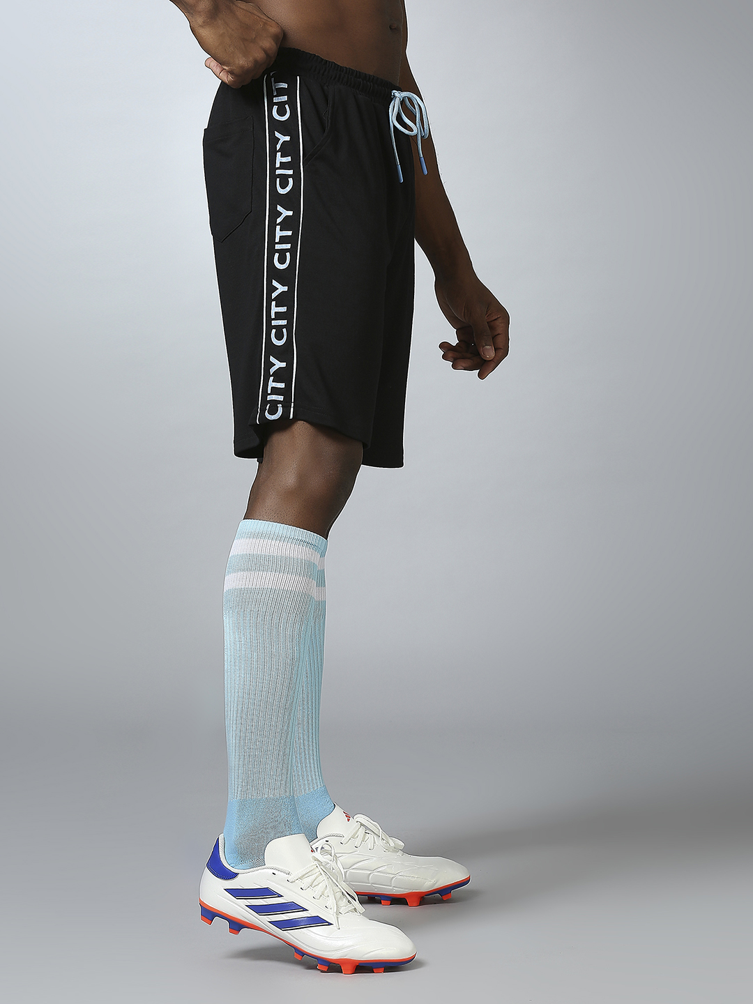 Manchester City F.C. Men Black Logo Printed Mid-Rise Polyester Athleisure Shorts (4)