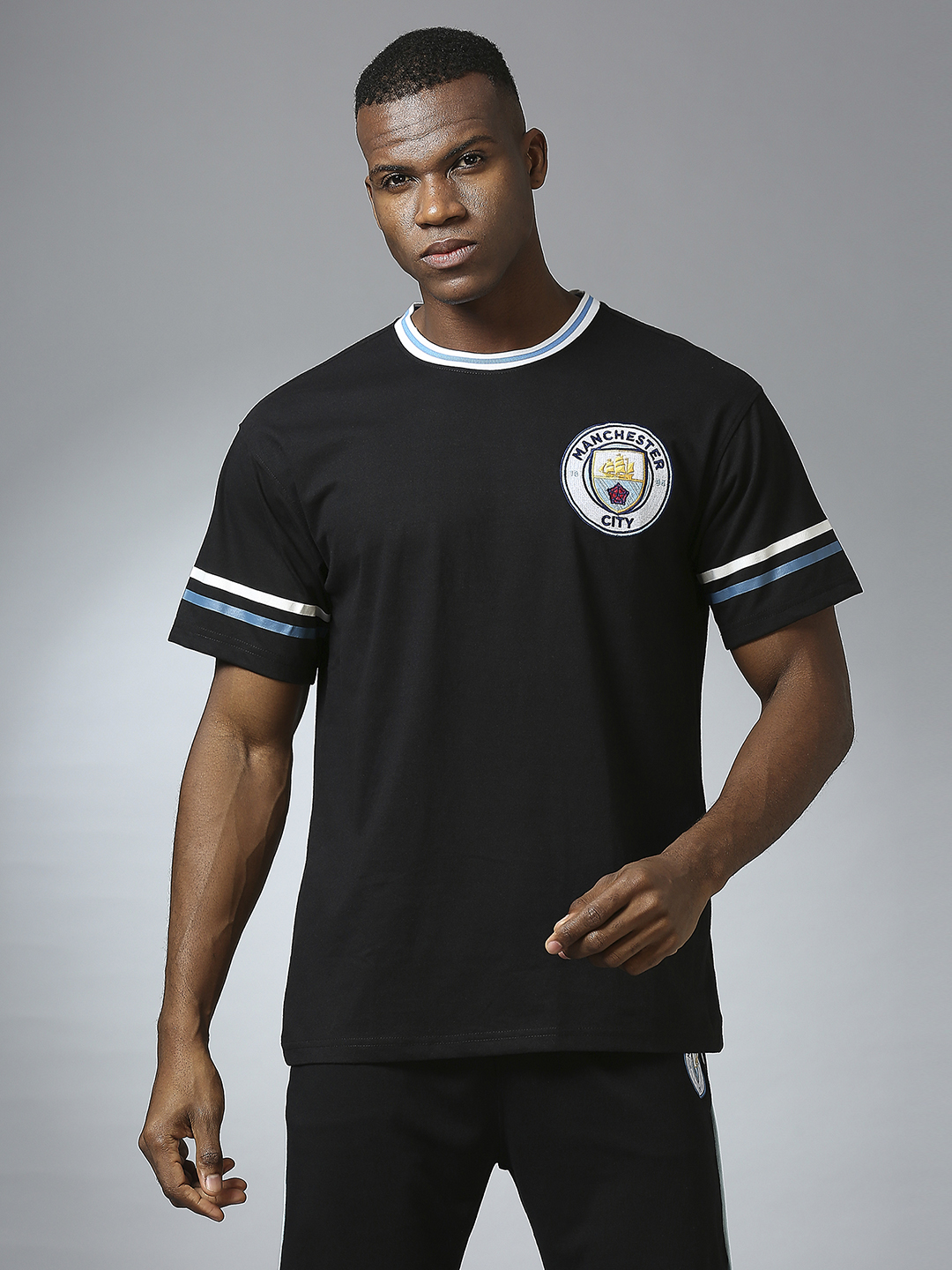 Men Black Printed Half Sleeves Round Neck Oversized Classic Crest T-Shirt