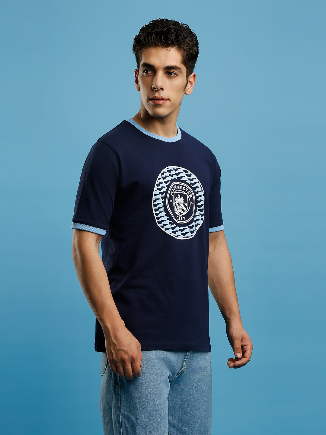 Manchester City F.C. Men Blue Typography Logo Printed Round Neck Cotton T-Shirt (3)