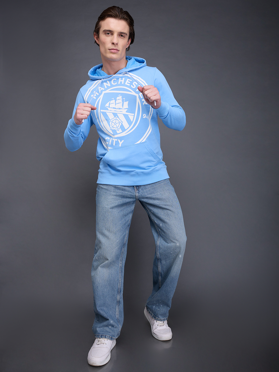 Manchester City F.C. Men Blue Typography Printed Full Sleeves Pullover Cotton Sweatshirt (6)