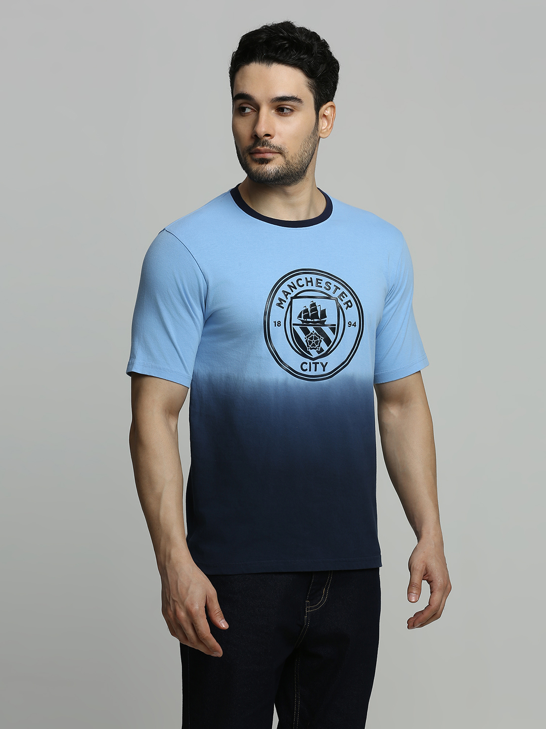Manchester City F.C. Men Dark Blue Ombre Printed Round Neck Cotton T-shirt (3)