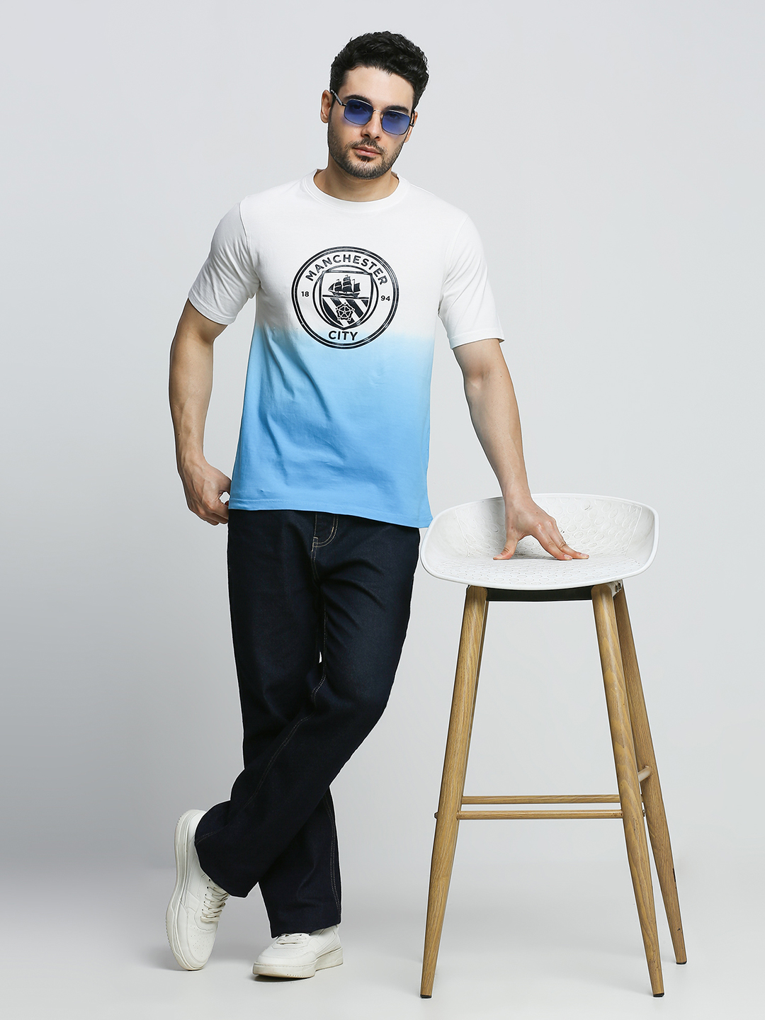 Manchester City F.C. Men Light Blue Ombre Printed Round Neck Cotton T-shirt (5)