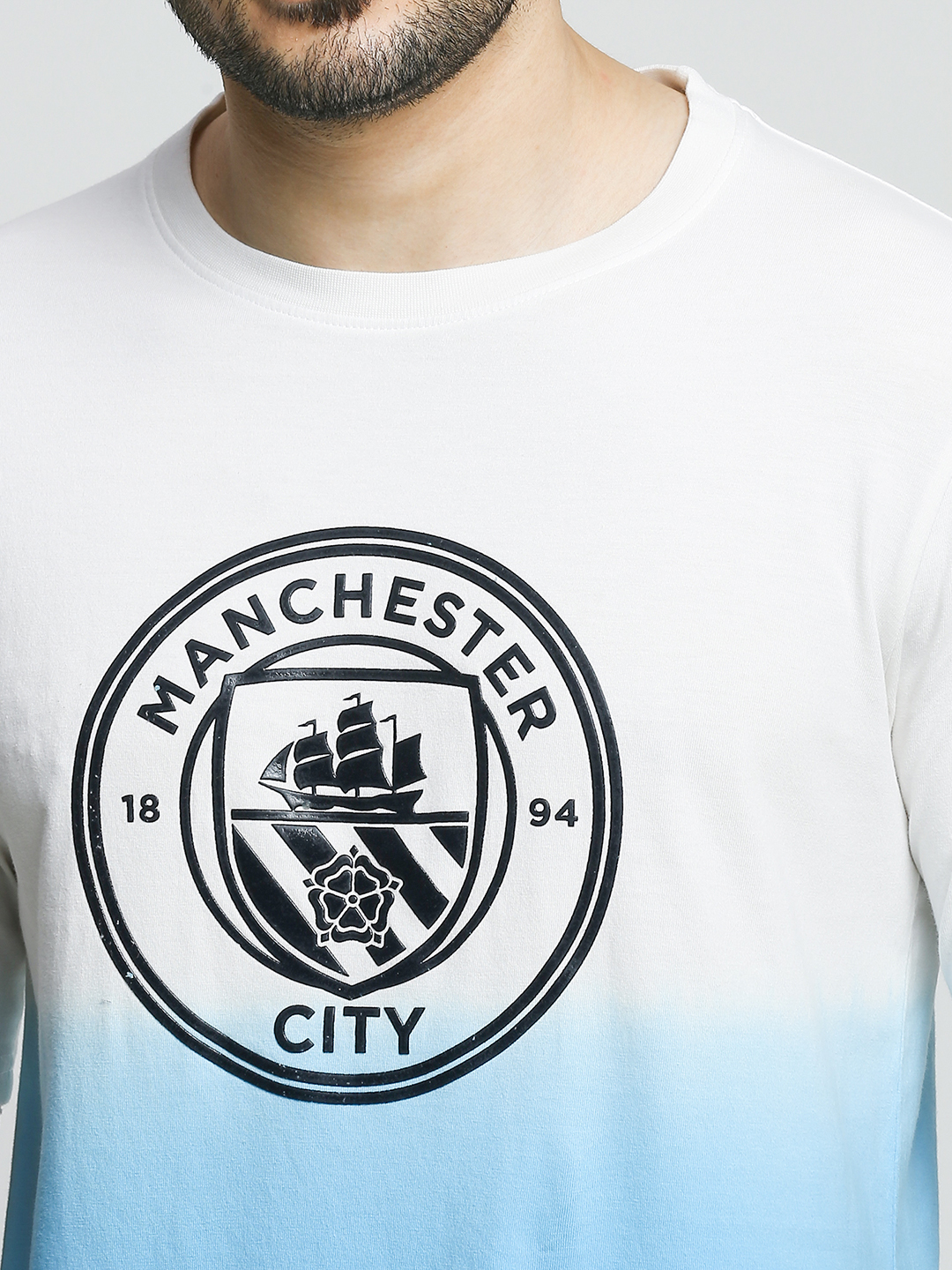 Manchester City F.C. Men Light Blue Ombre Printed Round Neck Cotton T-shirt (6)
