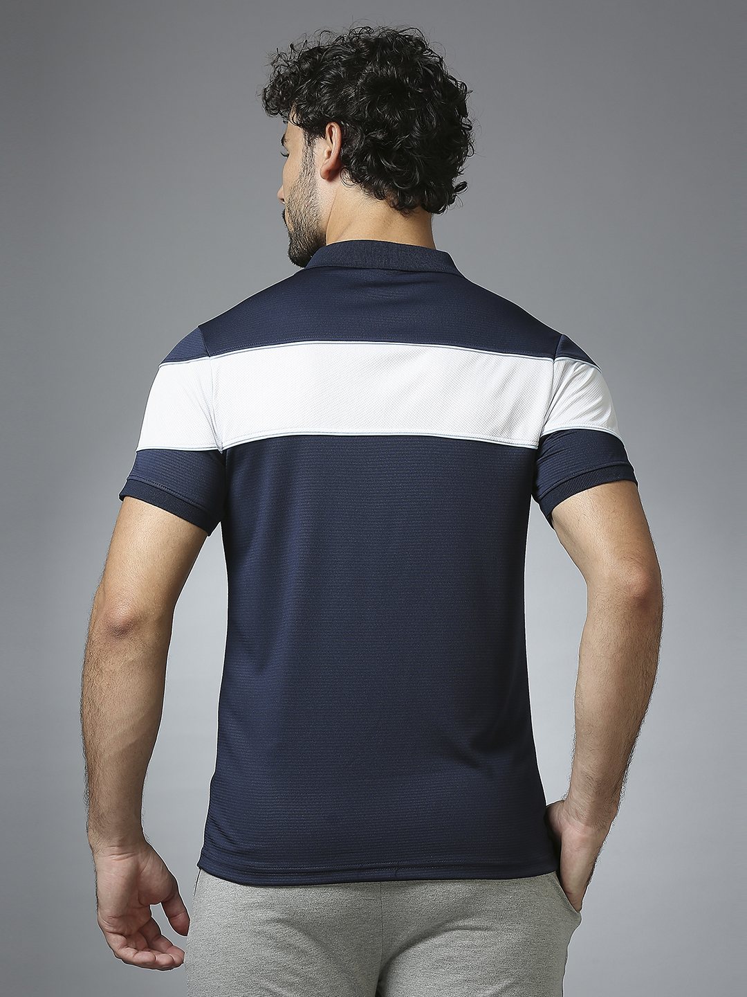 Manchester City F.C. Men Navy Blue and White Half Sleeves Polo Collar Cut and Sew Crest T-Shirts (4)