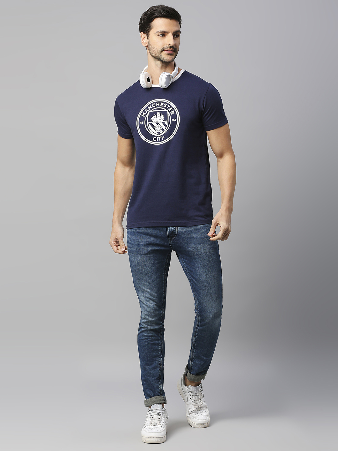 Manchester City F.C. Men Navy Blue and White Printed Half Sleeves Round Neck Classic Cotton T-Shirt (6)