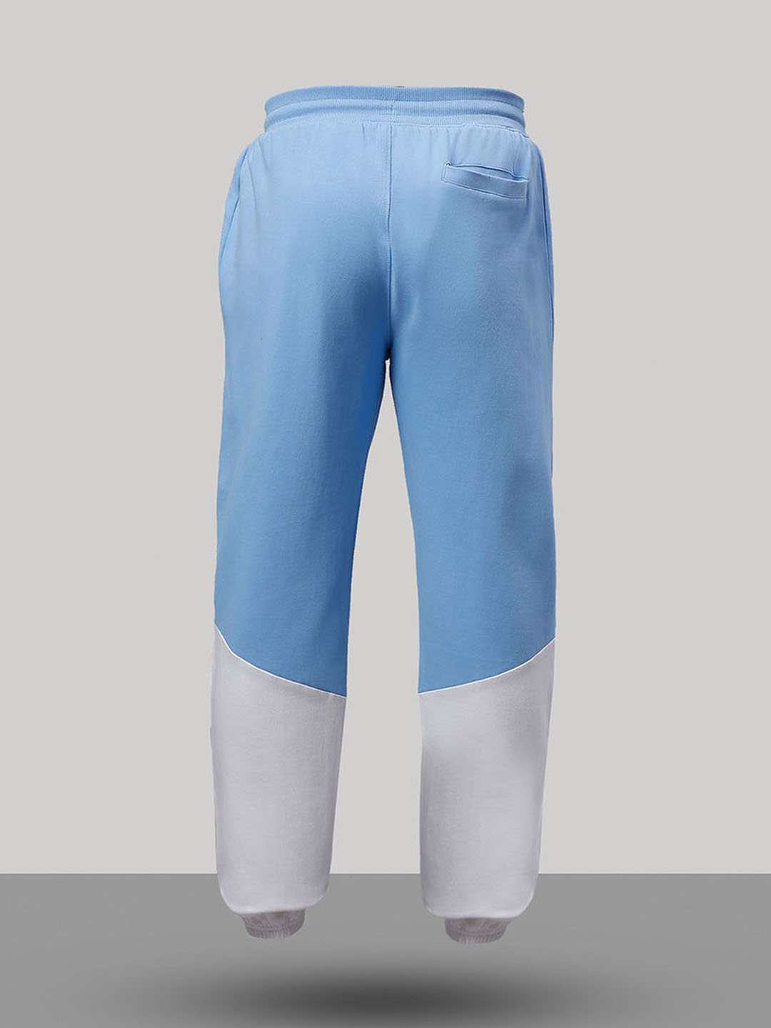 Manchester City F.C. Men Sky Blue and White Printed Colorblocked Mid-Rise Cotton Joggers (9)