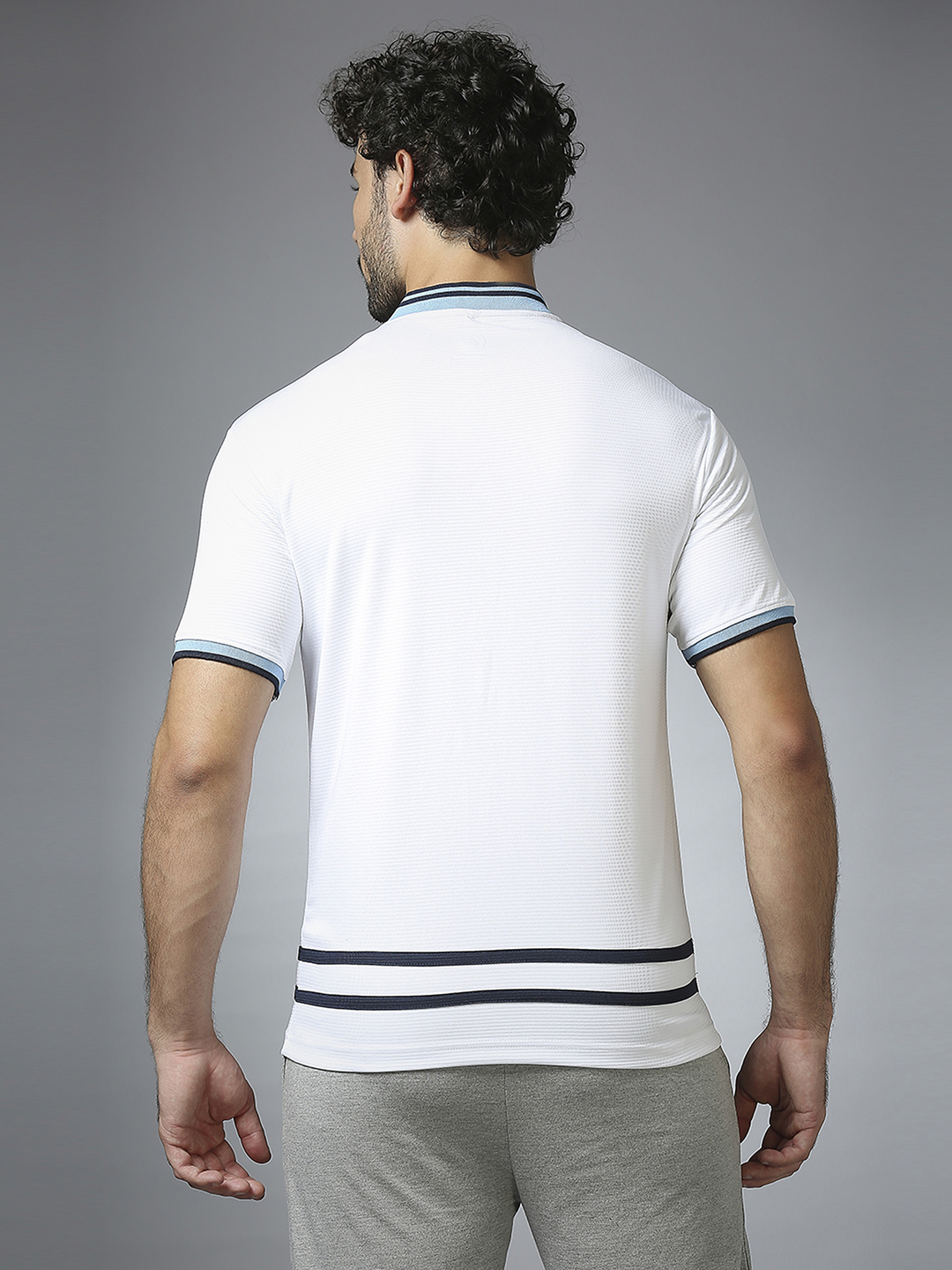 Manchester City F.C. Men White Logo Printed Half Sleeves Henley Neck Polyester T-Shirt (4)