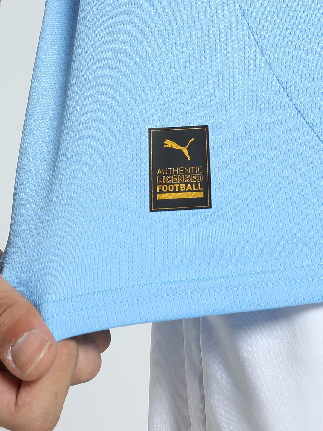 Manchester City F.C. Official Home Replica Jersey (7)