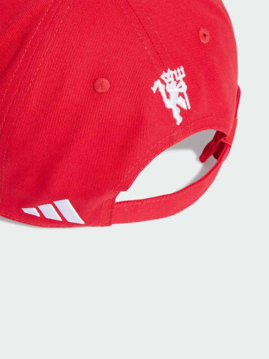 Manchester United F.C. Men Adidas MUFC Baseball Cotton Red Cap (3)