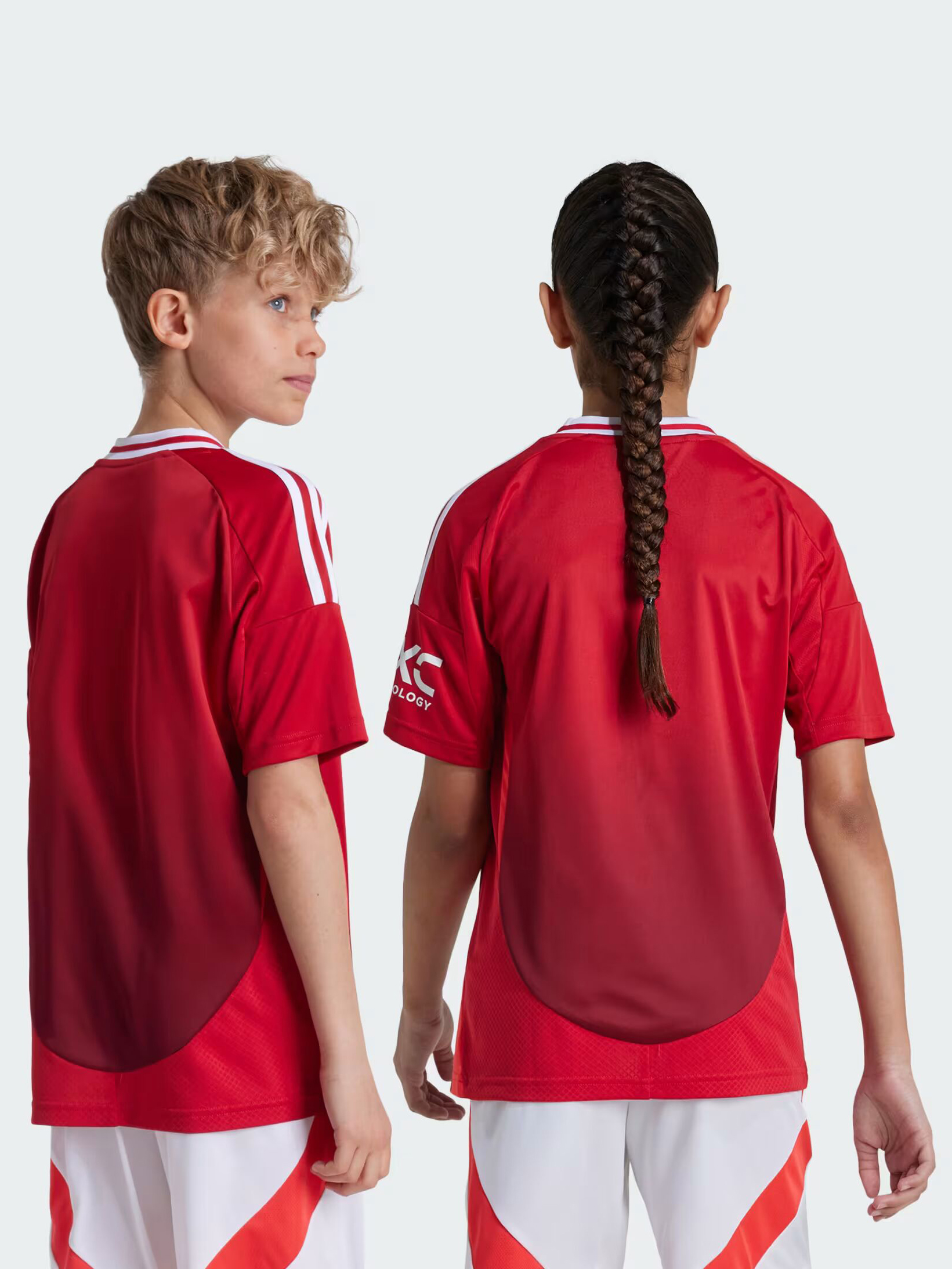 Manchester United F.C. Official Home Jersey-24/25 (4)