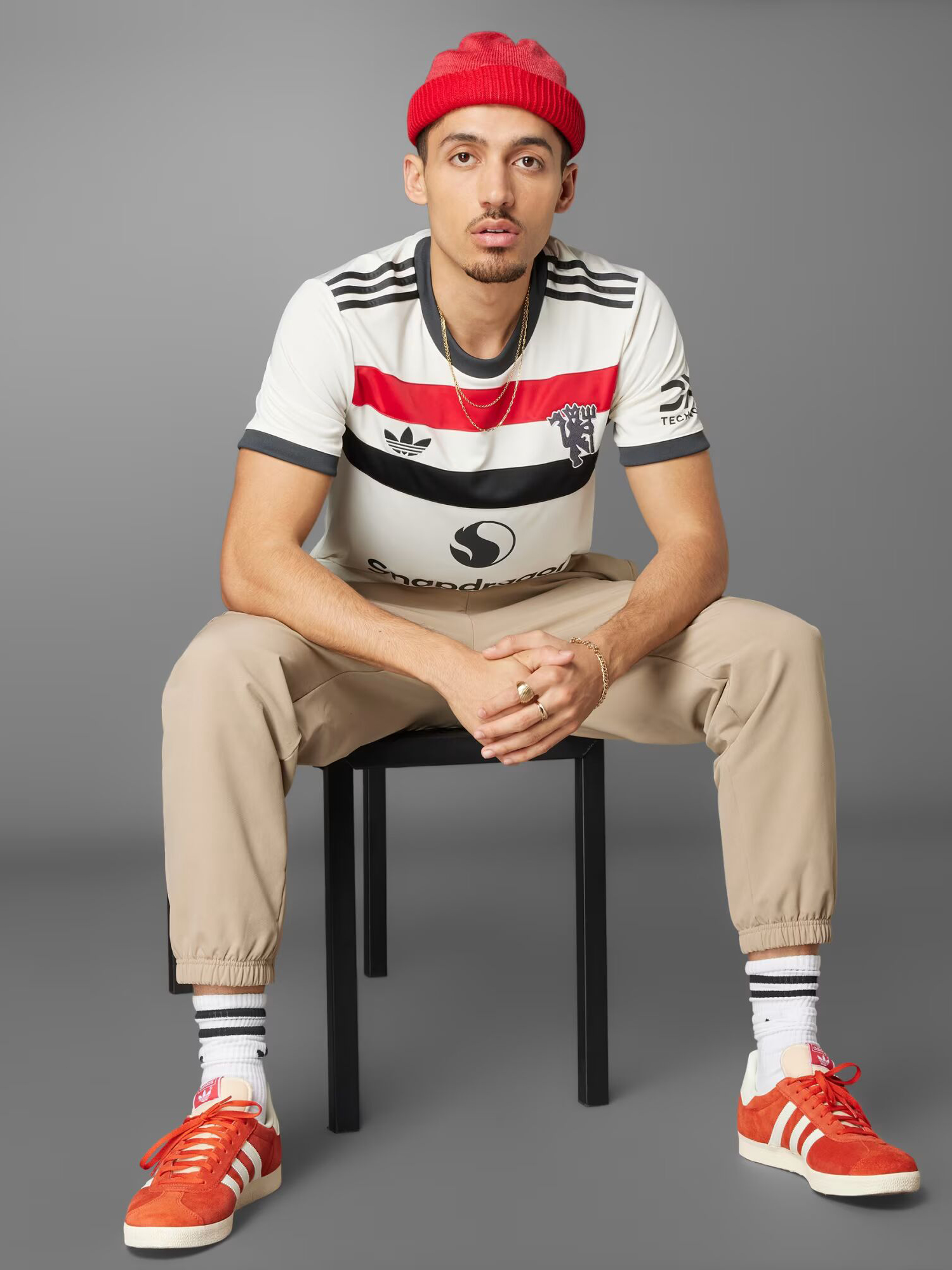 Manchester United F.C. Official Third Jersey-24/25 (7)